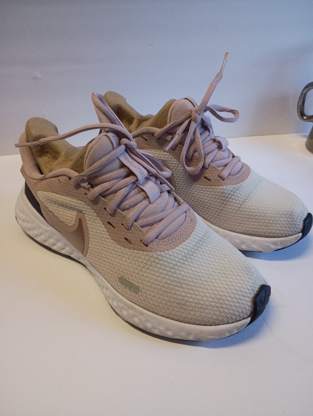 Nike Revolution 5 Barely Rose Women’s Size 7.5 Running Sneakers